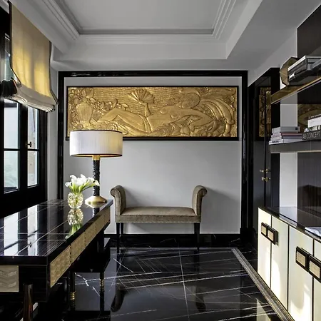 De Galles, A Luxury Collection Hotel, 5* Parigi