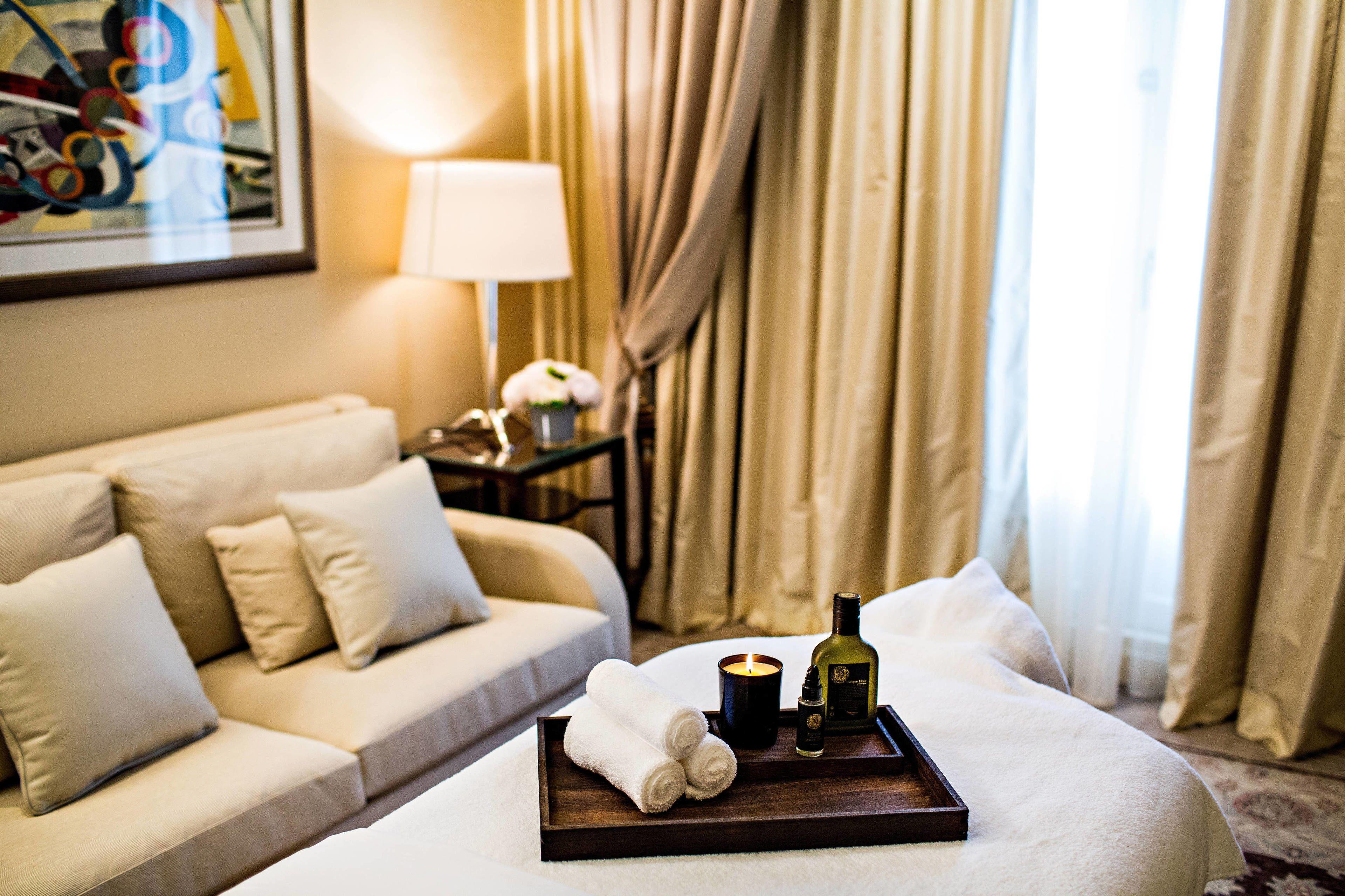 De Galles, A Luxury Collection Hotel, Hotel Parigi