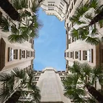 Prince De Galles, A Luxury Collection Hotel, Paris